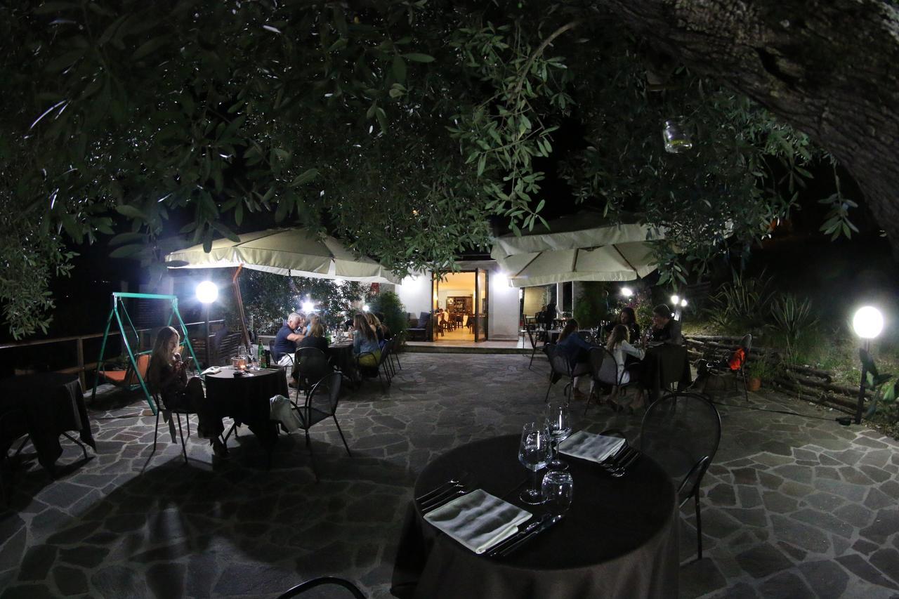 Tenuta Terre Di Bosco Oasi Di Relax Nel Cilento San Giovanni a Piro Exterior photo